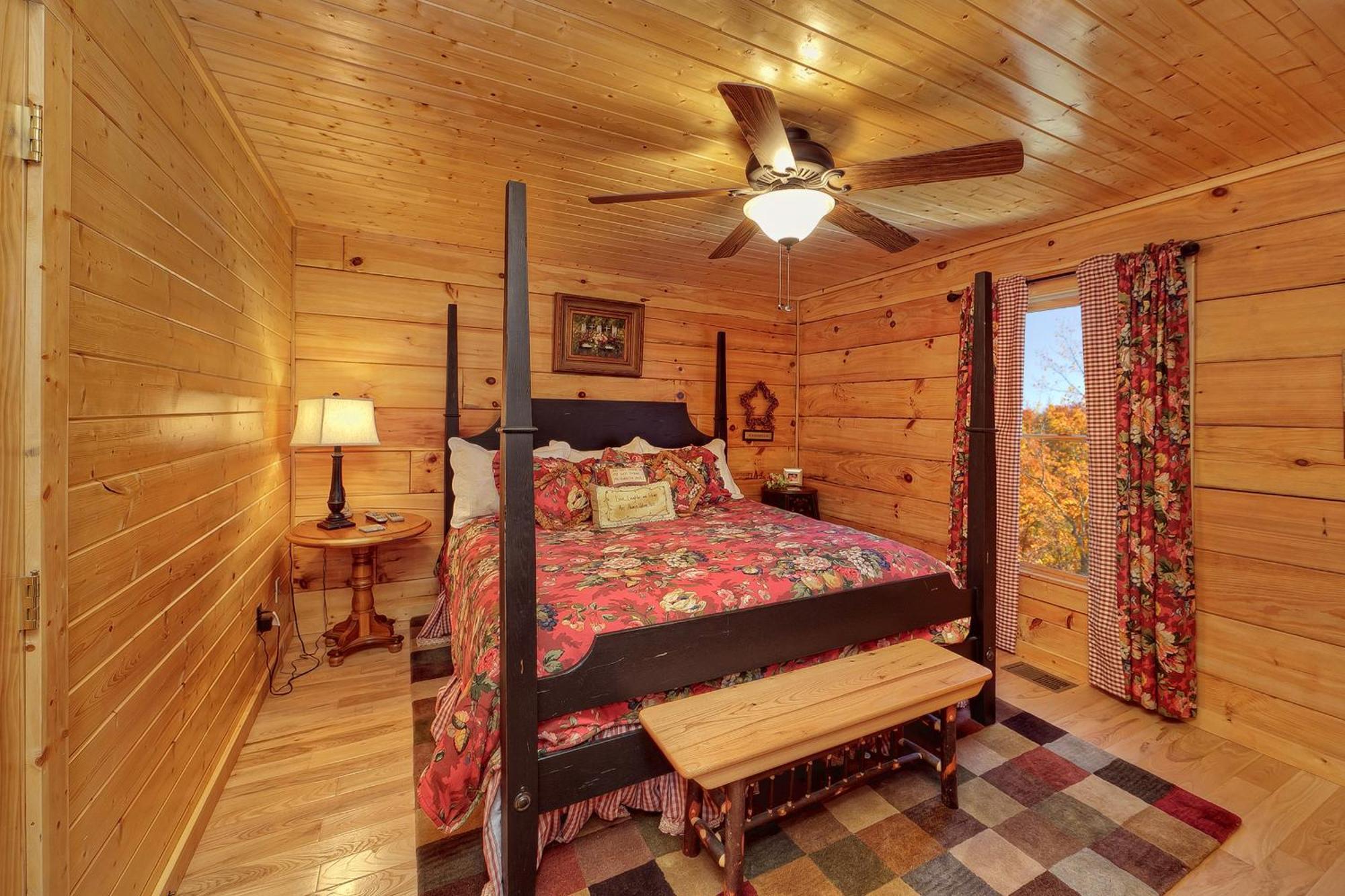 Moonshiner'S Legacy Holiday Home แกตลิงเบิร์ก ภายนอก รูปภาพ